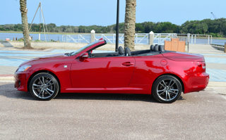 Illustration for article titled The Lexus IS-C should have been a coupe.